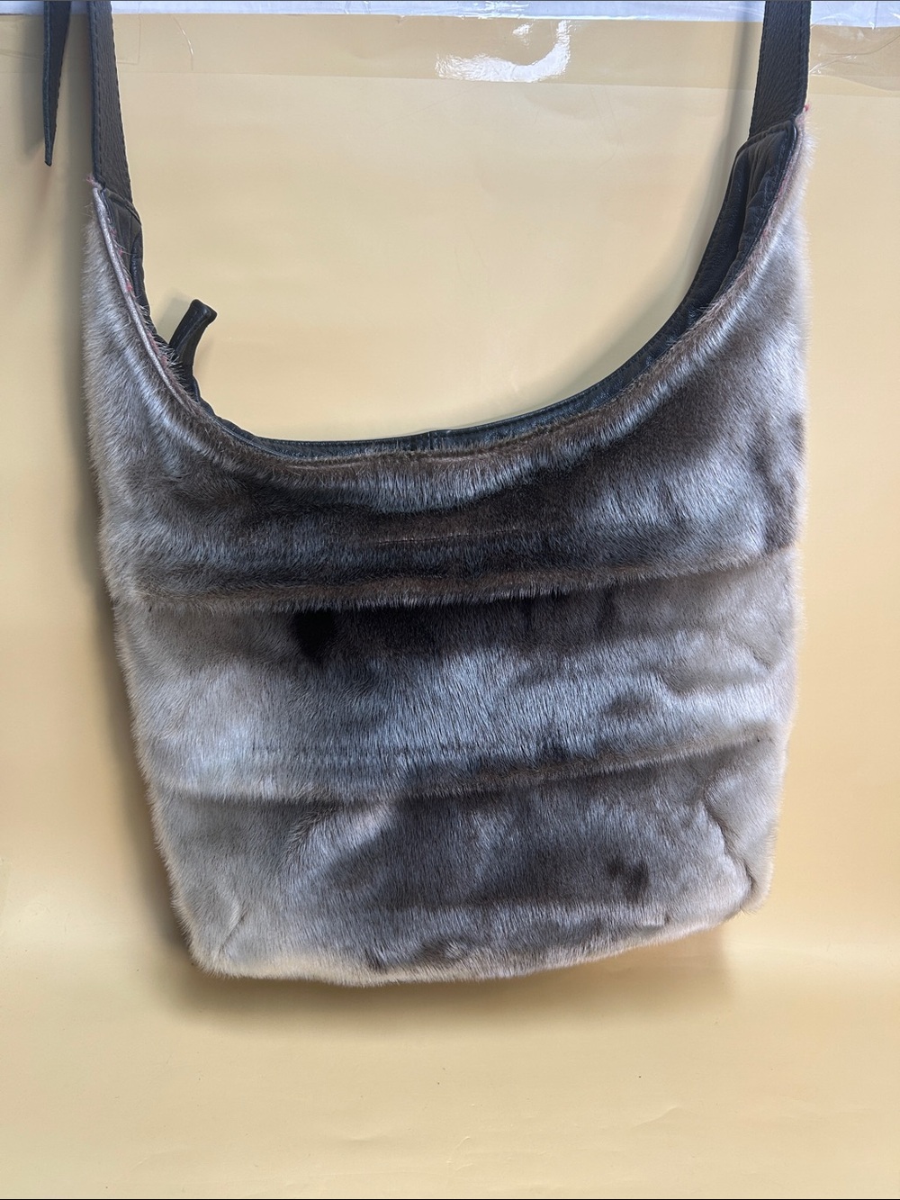 Bilodeau Canada Natural Marine Wolf Fur Handbag - Whitney